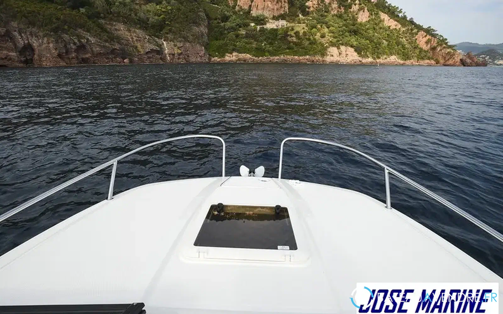 slider 6 Bayliner VR5 Cuddy OB
