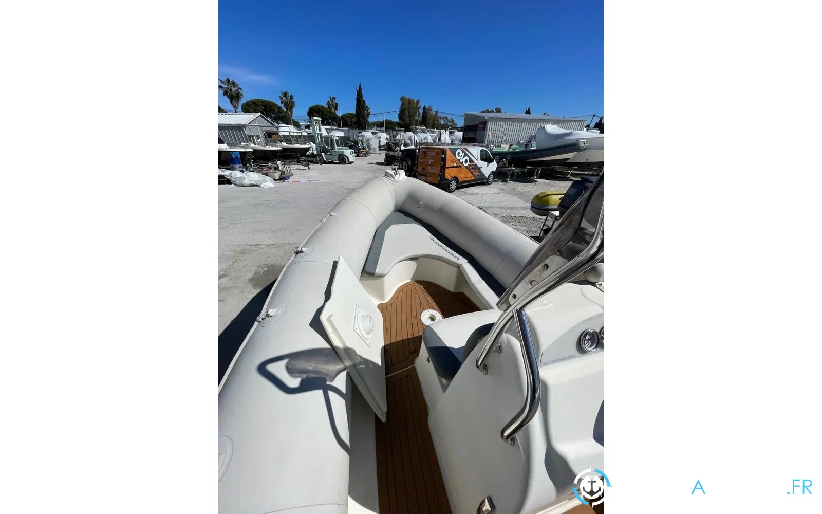 slider 1 Bombard Sunrider 650 Neo