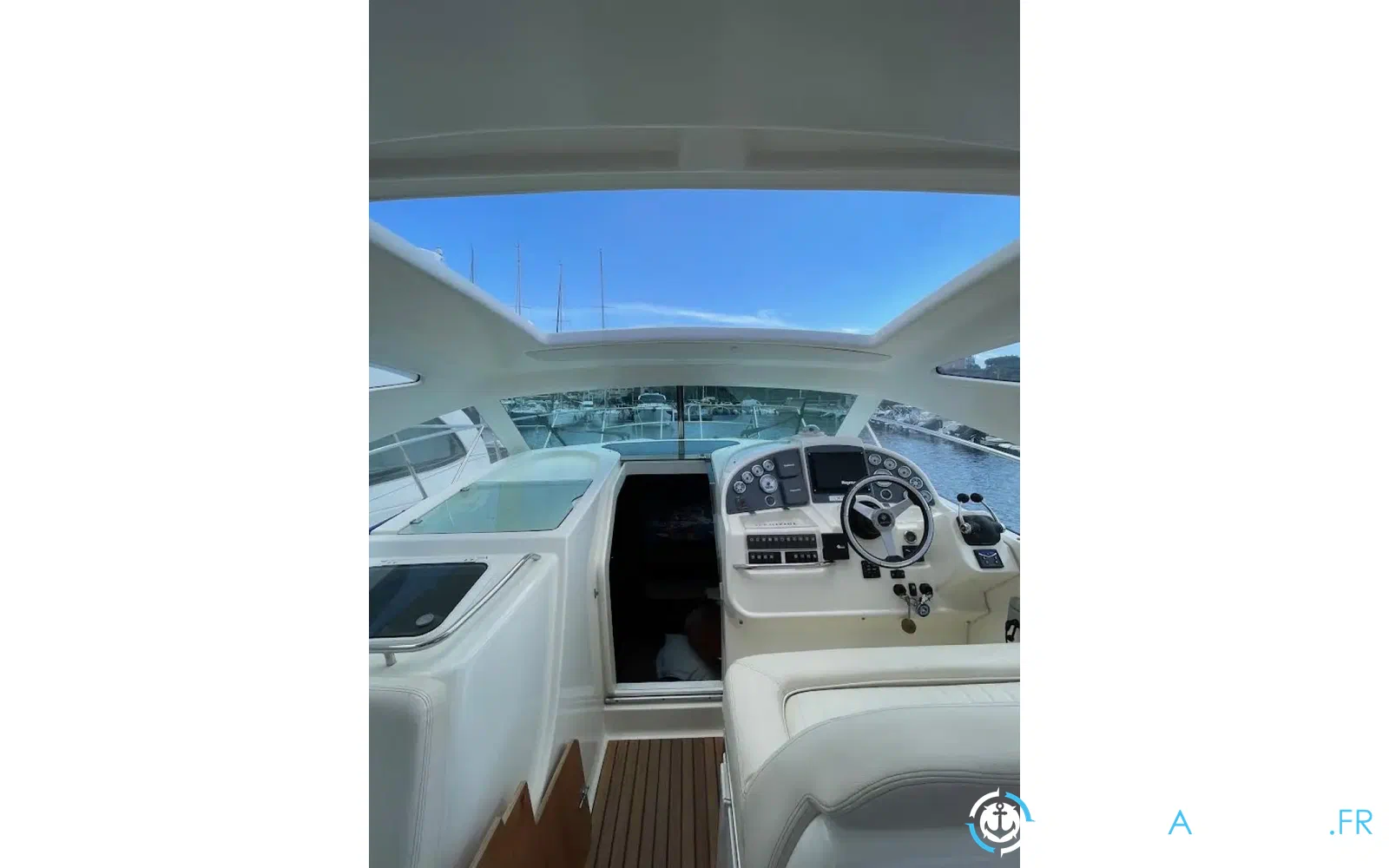 slider 1 Jeanneau Prestige 34 Hard Top