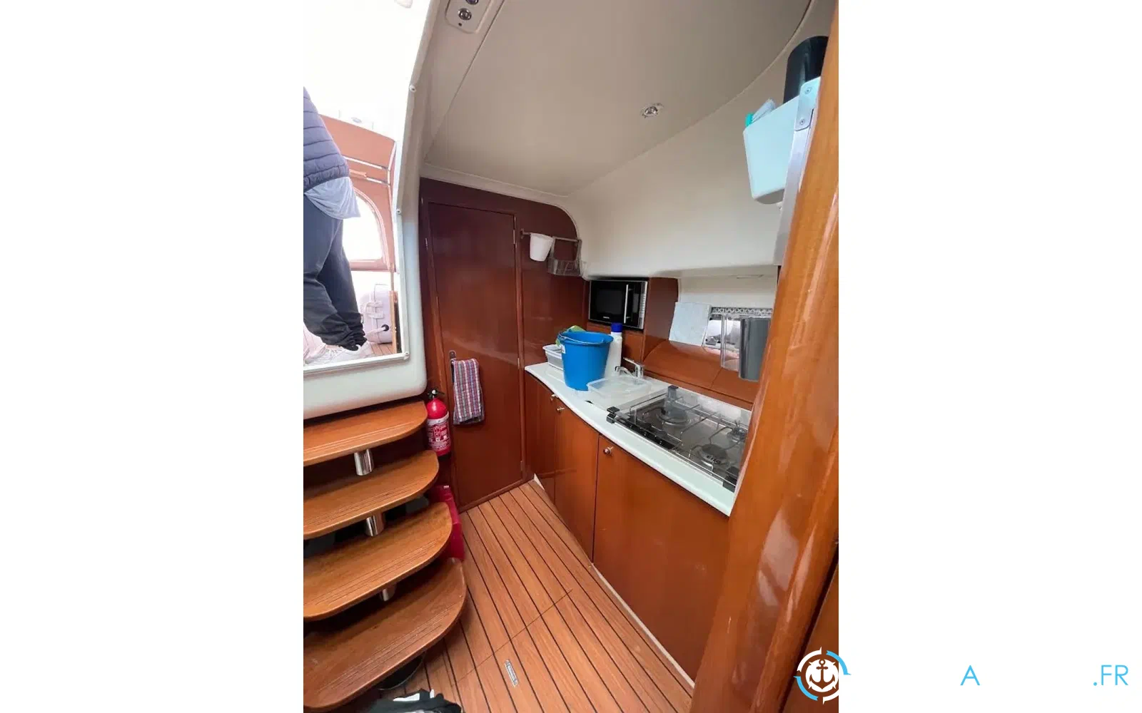 slider 7 Jeanneau Prestige 34 Hard Top