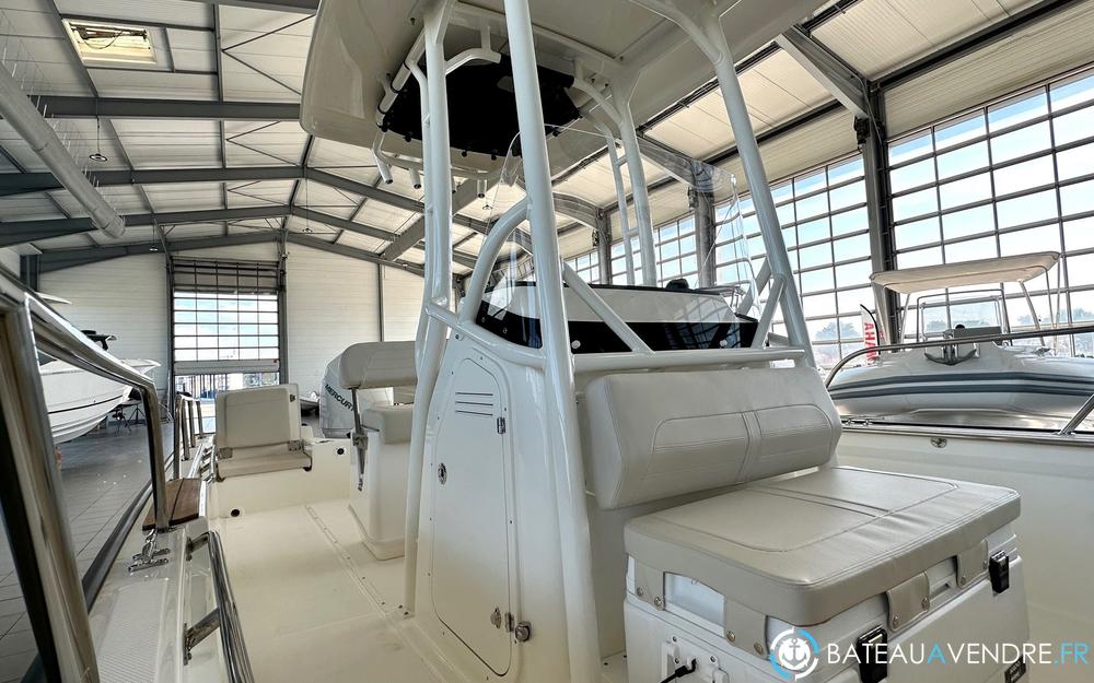 Boston Whaler  210 Montauk  interieur photo 2