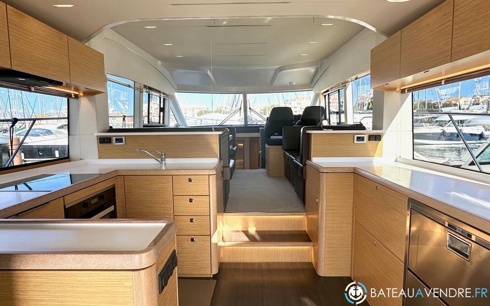 Bavaria R55 Fly interieur photo 2