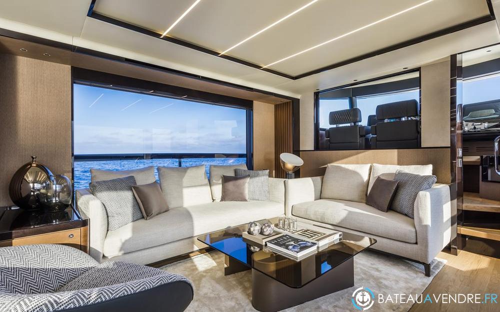 Absolute Navetta 68 interieur photo 3