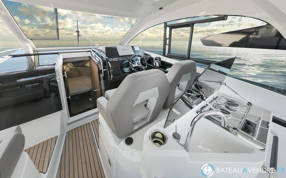 Beneteau Gran Turismo 32 interieur photo 2