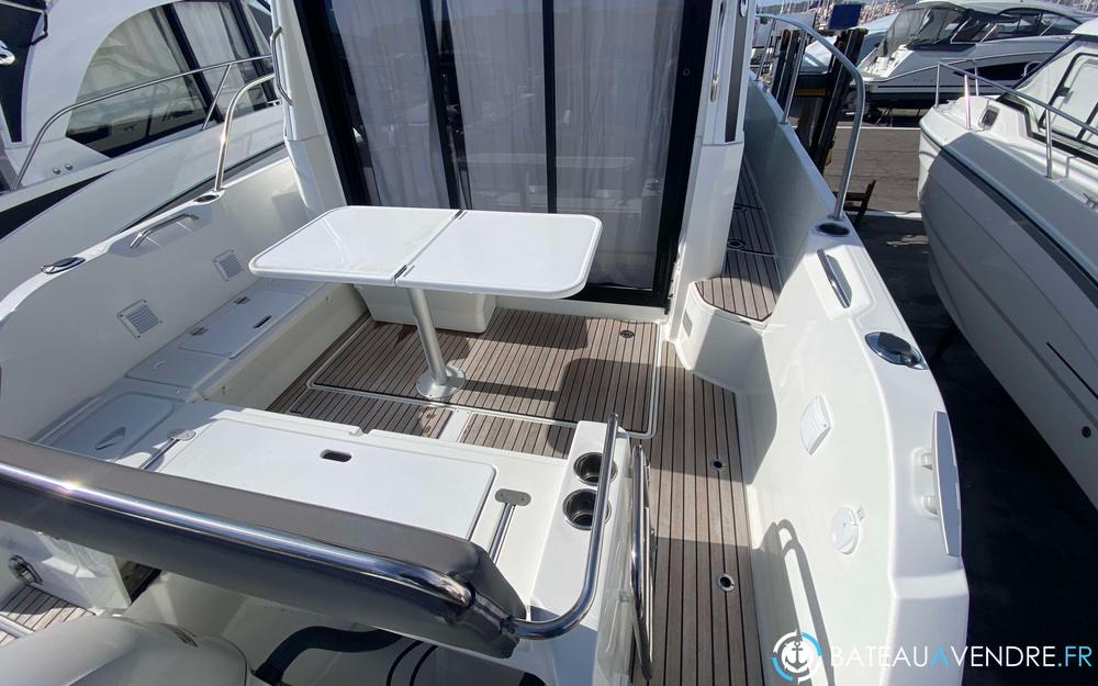 Beneteau Antares 9 OB interieur photo 4