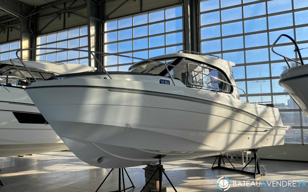 Beneteau Antares 8 OB V2 exterieur photo de présentation