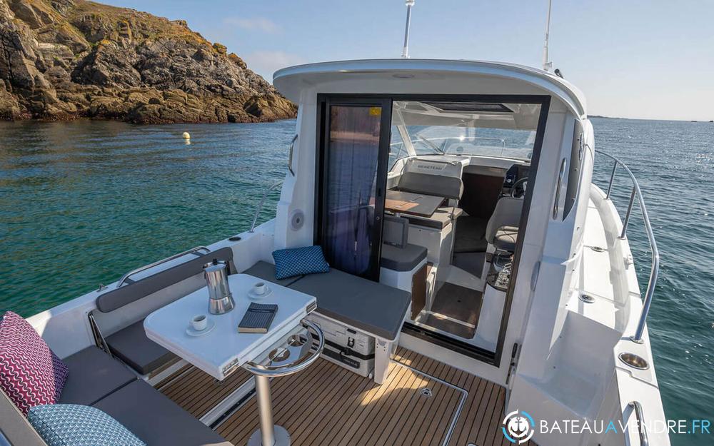 Beneteau Antares 8 OB V2 interieur photo 5