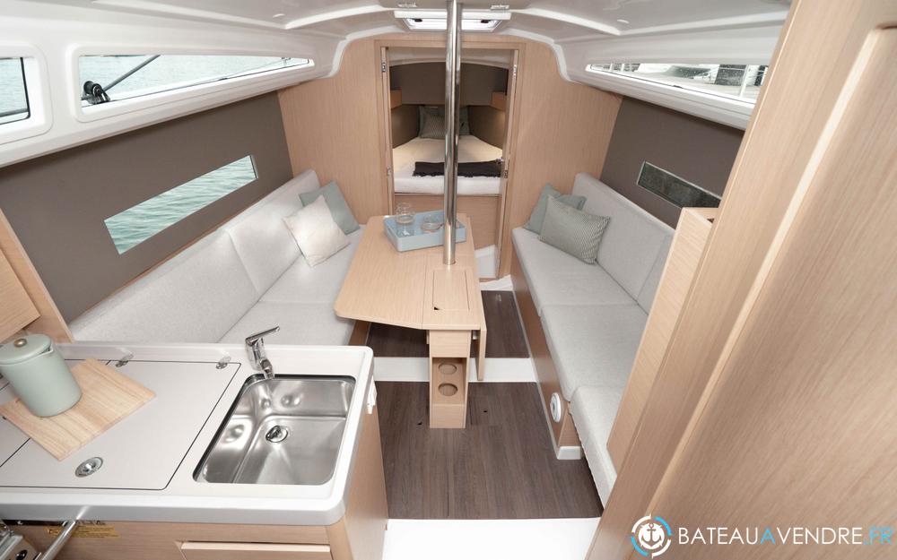 Beneteau Oceanis 30.1 interieur photo 4