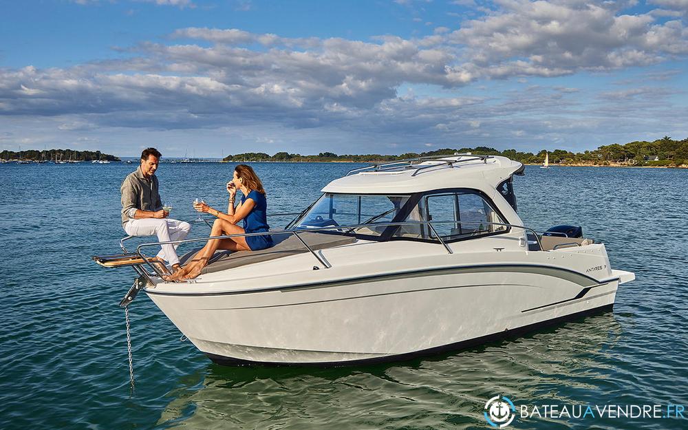 Beneteau Antares 7 OB exterieur photo 3