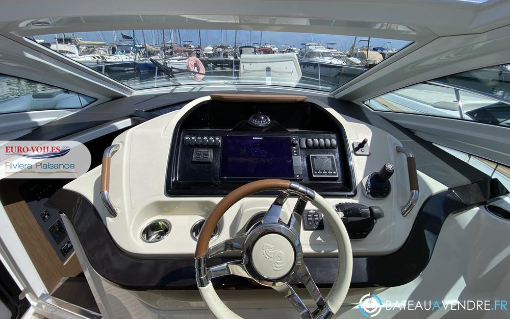 Beneteau Gran Turismo 40 electronique / cockpit photo 4