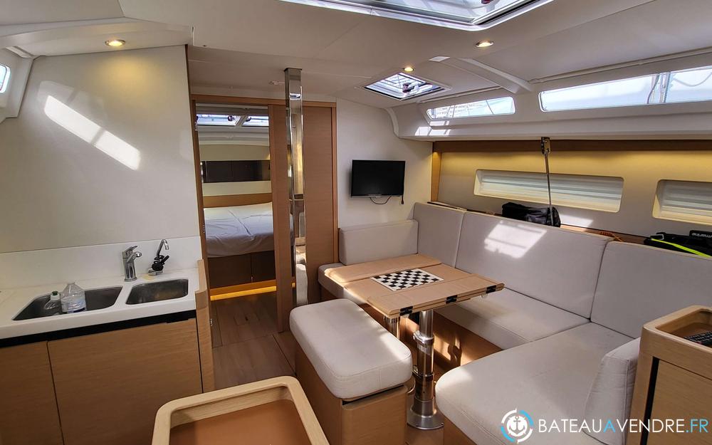 Jeanneau Sun Odyssey 440 interieur photo 4