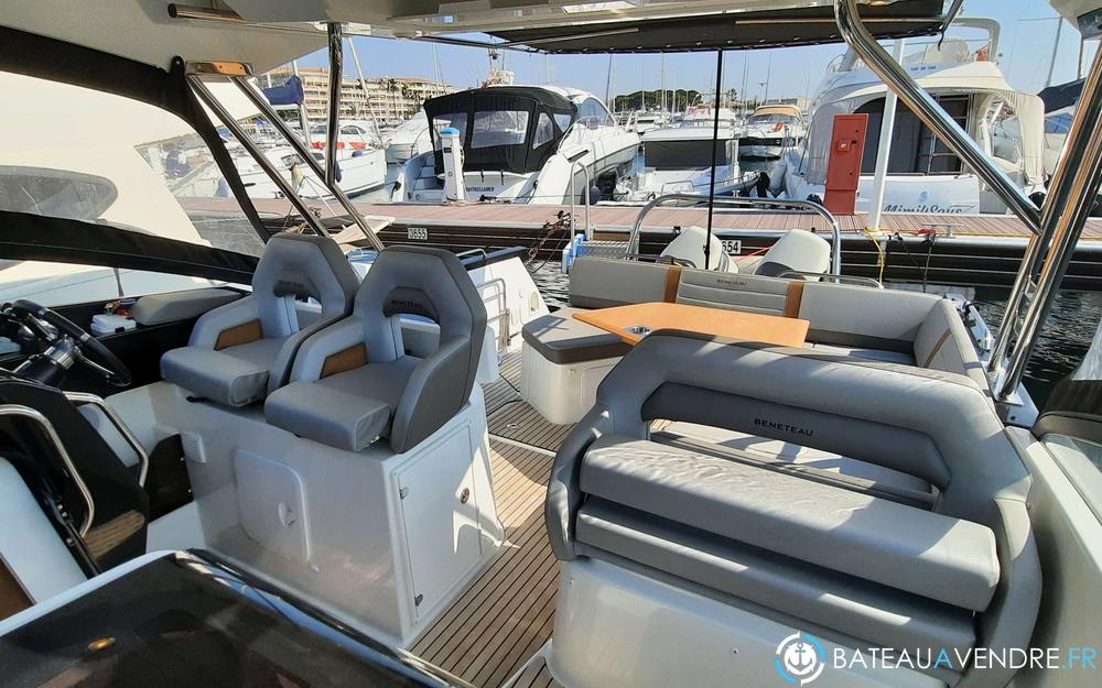 Beneteau Flyer 10 interieur photo 3