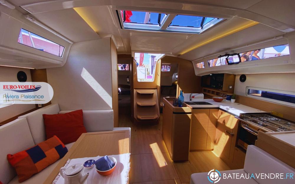 Jeanneau Sun Odyssey 410 interieur photo 2