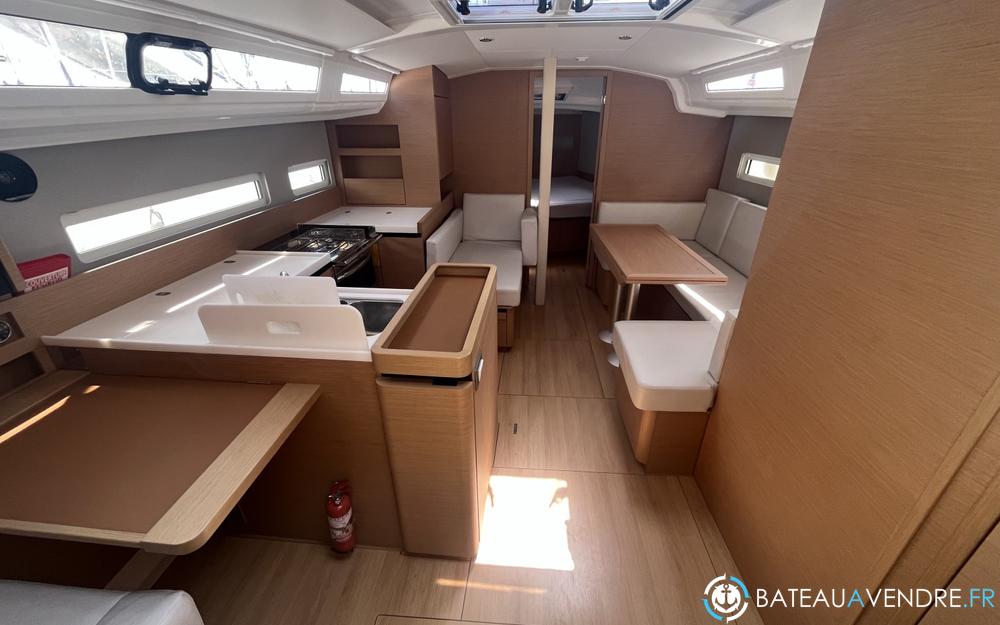 Jeanneau Sun Odyssey 410 interieur photo 3