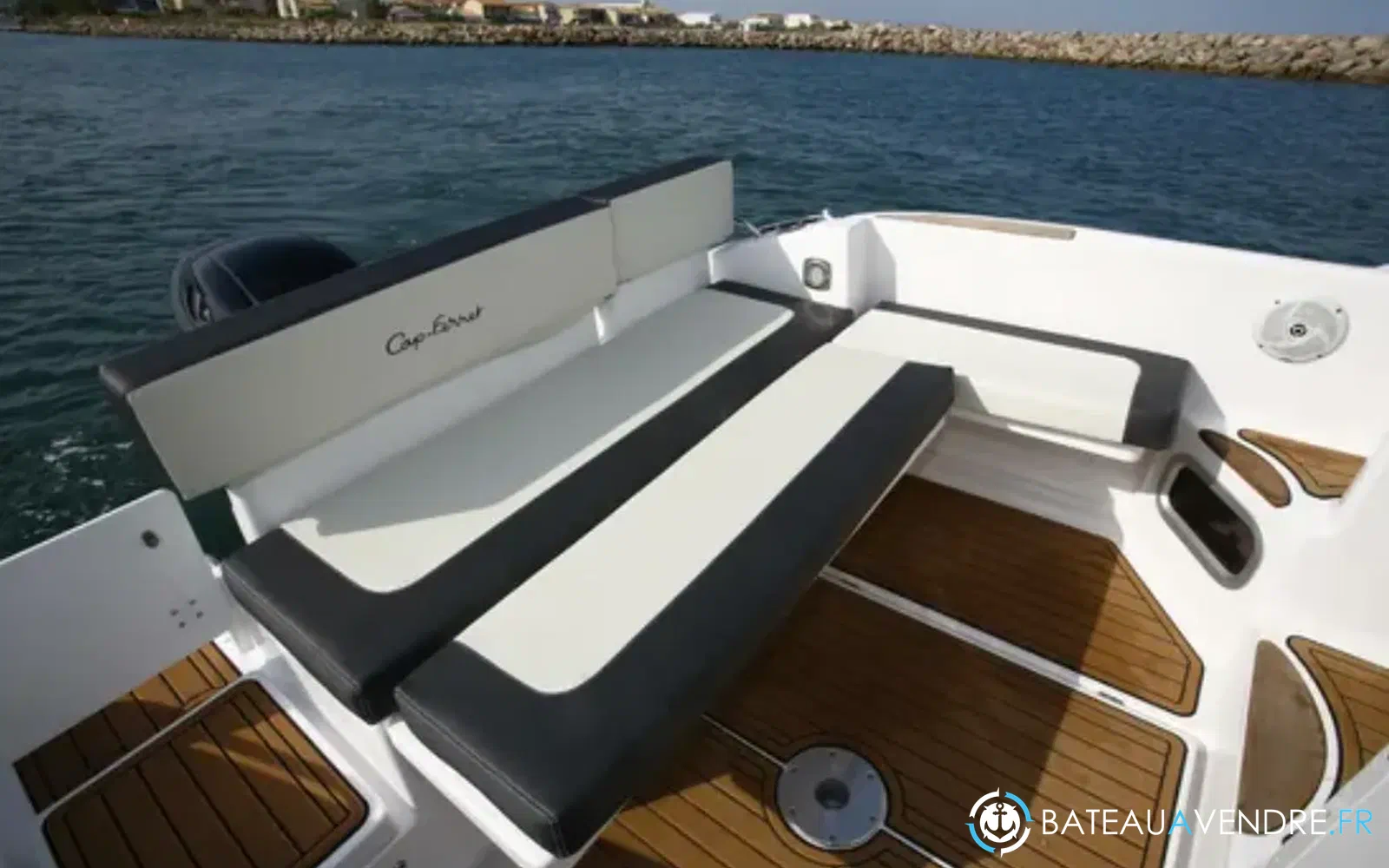 slider 2 B2 Marine Cap Ferret 752 Cruiser Premium