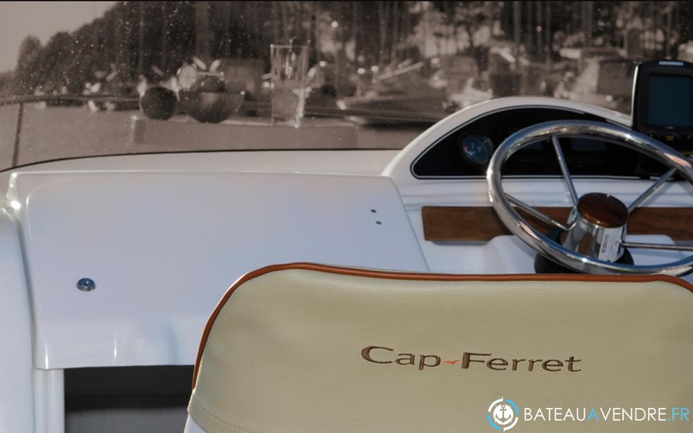 B2 Marine Cap Ferret 572 Open interieur photo 5