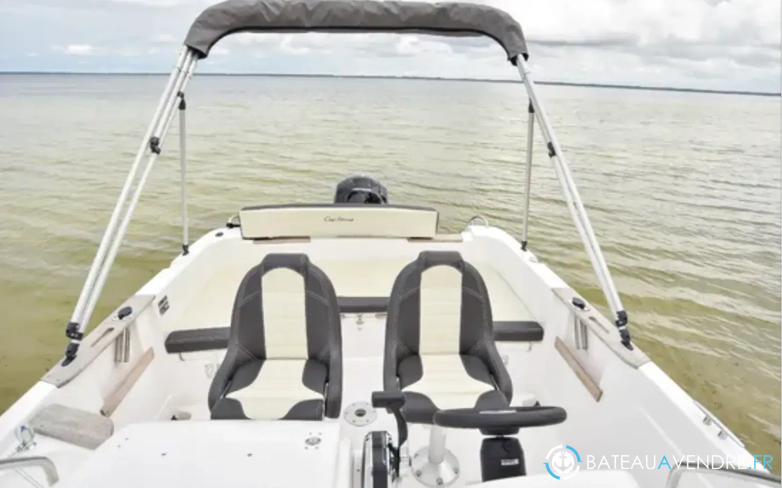 slider 2 B2 Marine Cap Ferret 652 Open