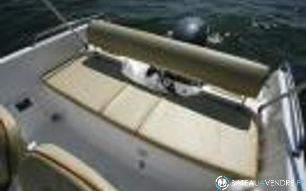 B2 Marine Cap Ferret 522 Sun Deck interieur photo 3