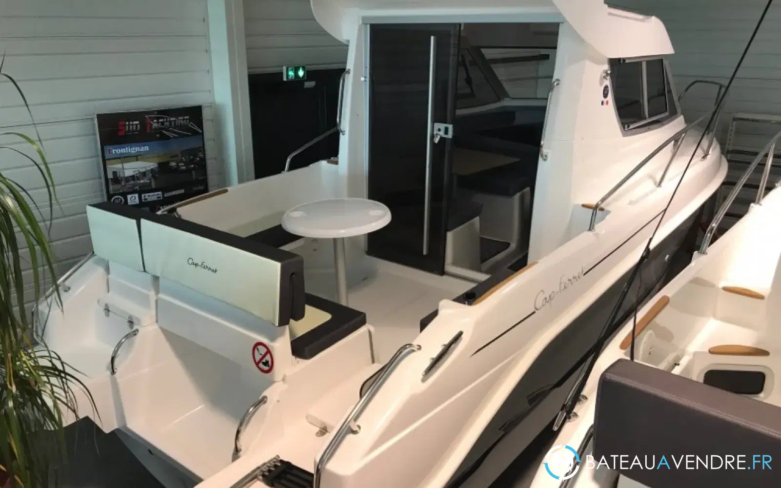 slider 0 B2 Marine Cap Ferret 722 T.Cruiser