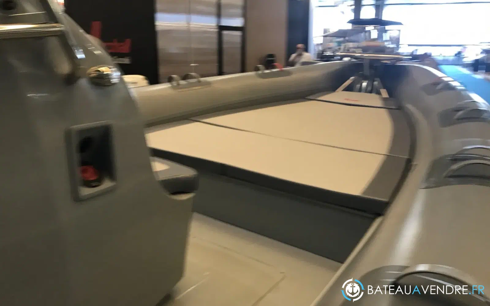 slider 4 Marshall M6