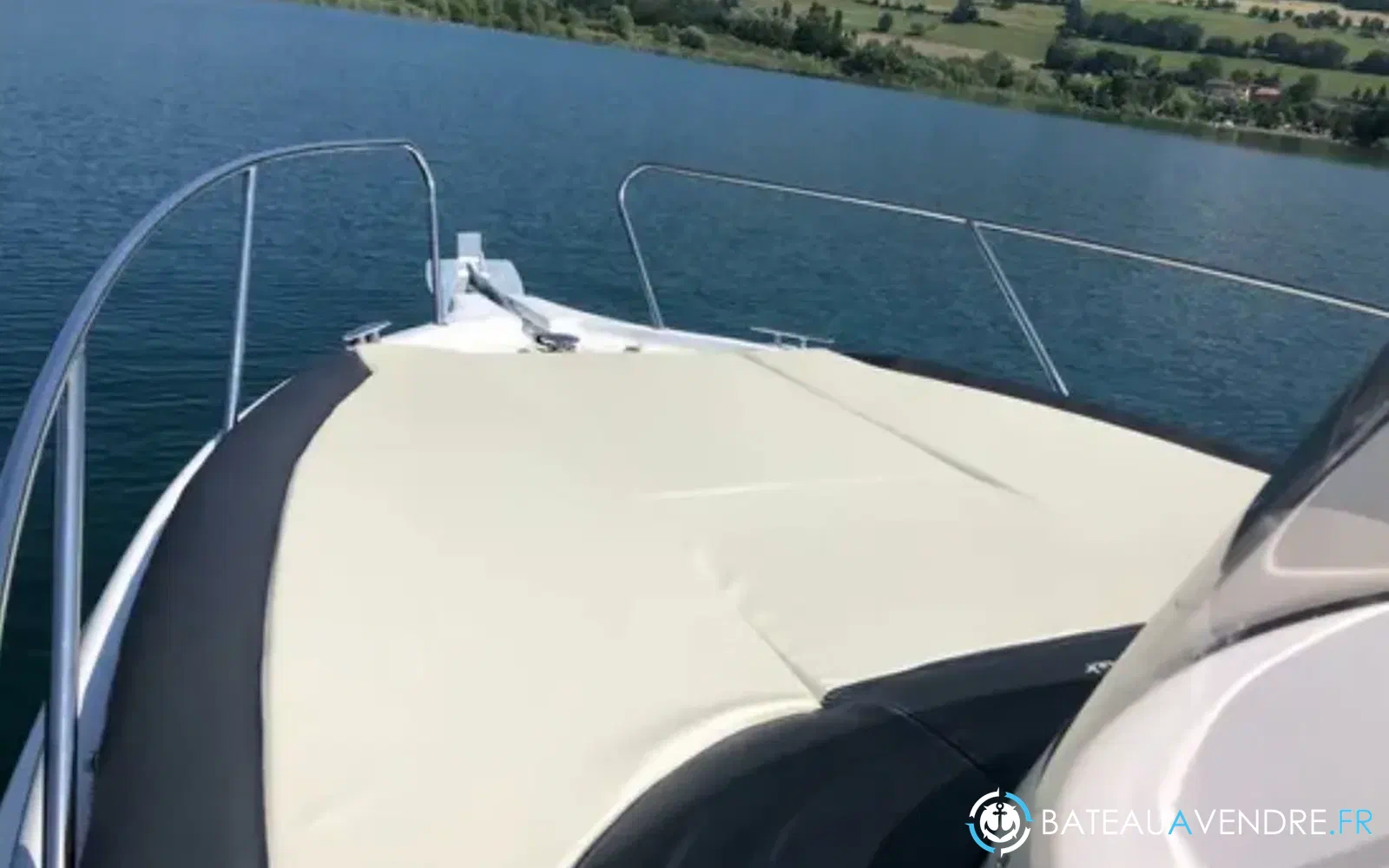 slider 5 B2 Marine Cap Ferret 702 Sun Deck