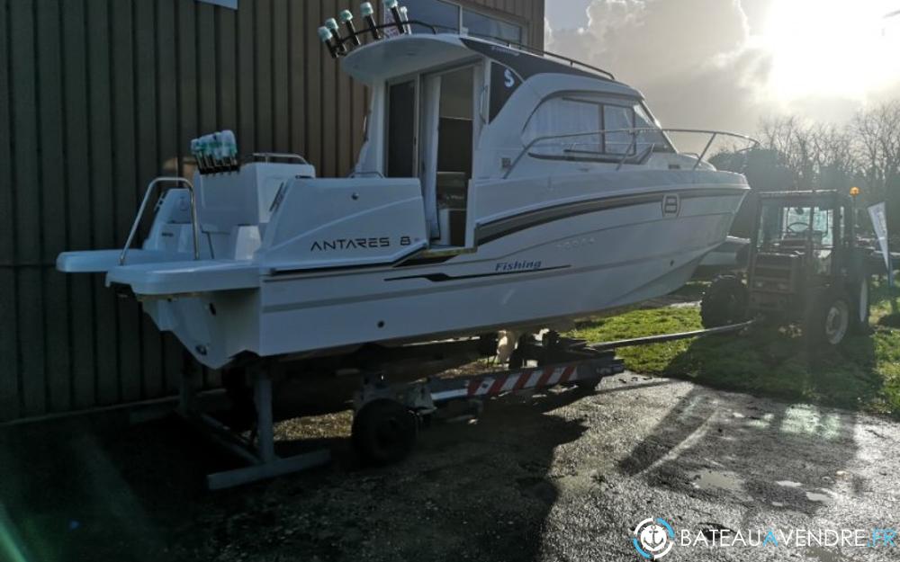 Beneteau Antares 8 Fishing exterieur photo de présentation