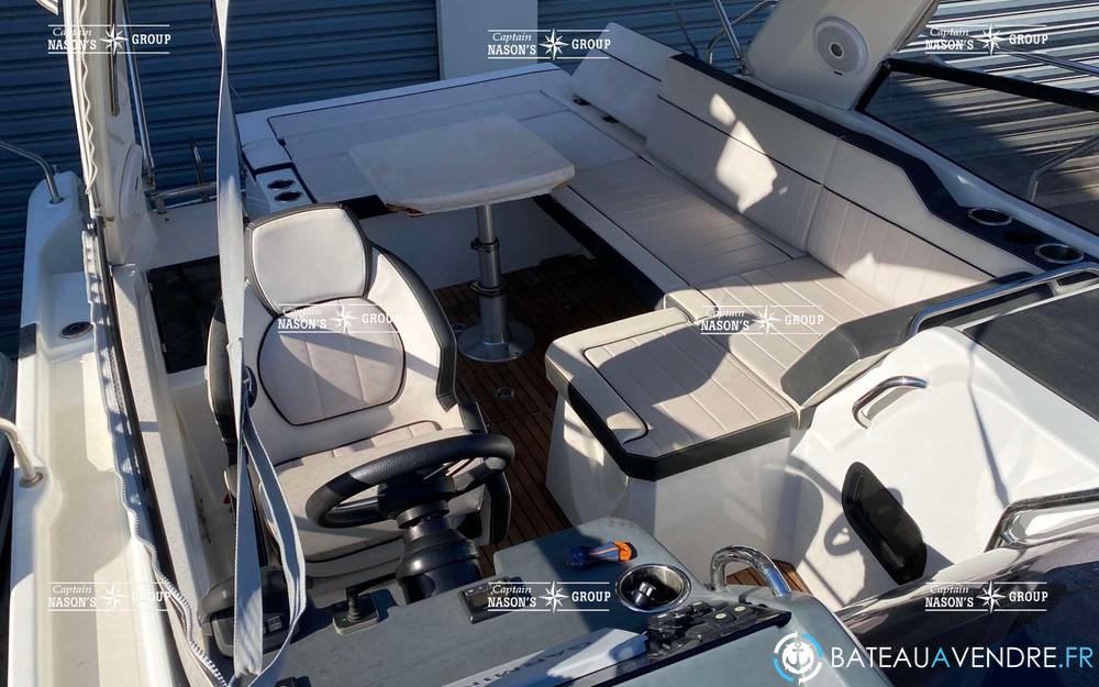 Jeanneau Leader 30  interieur photo 5