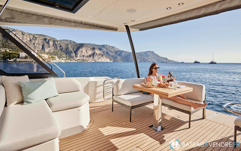 Jeanneau Prestige M48 interieur photo 5