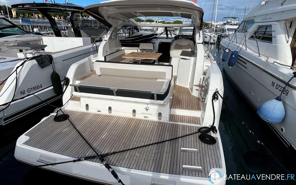 Jeanneau Leader 36 exterieur photo 3