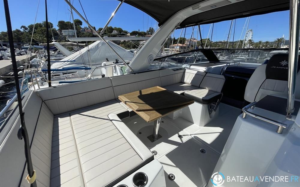 Jeanneau Leader 30 interieur photo 5