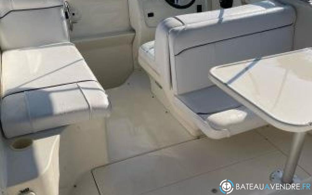 Sea Ray 240 Sundancer interieur photo 2