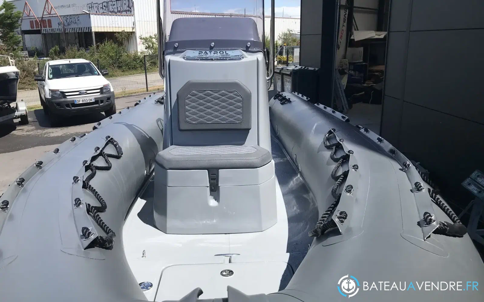 slider 6 3D Tender Patrol 600
