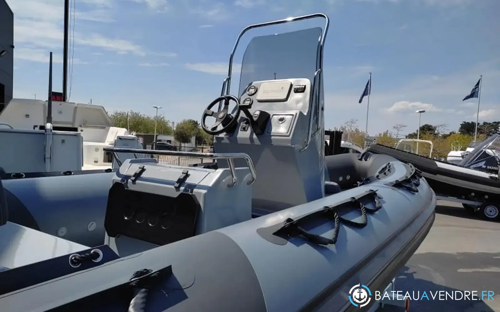 slider 3 3D Tender Patrol 650 Hypalon