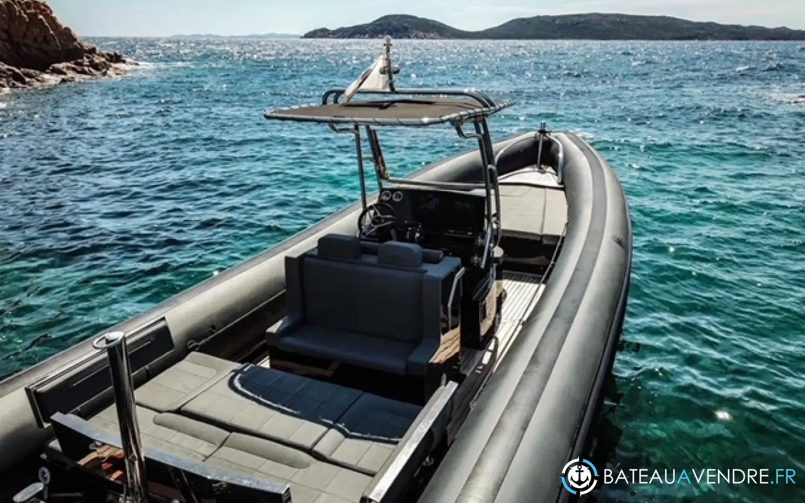 slider 1 Sea Water Phantom 300