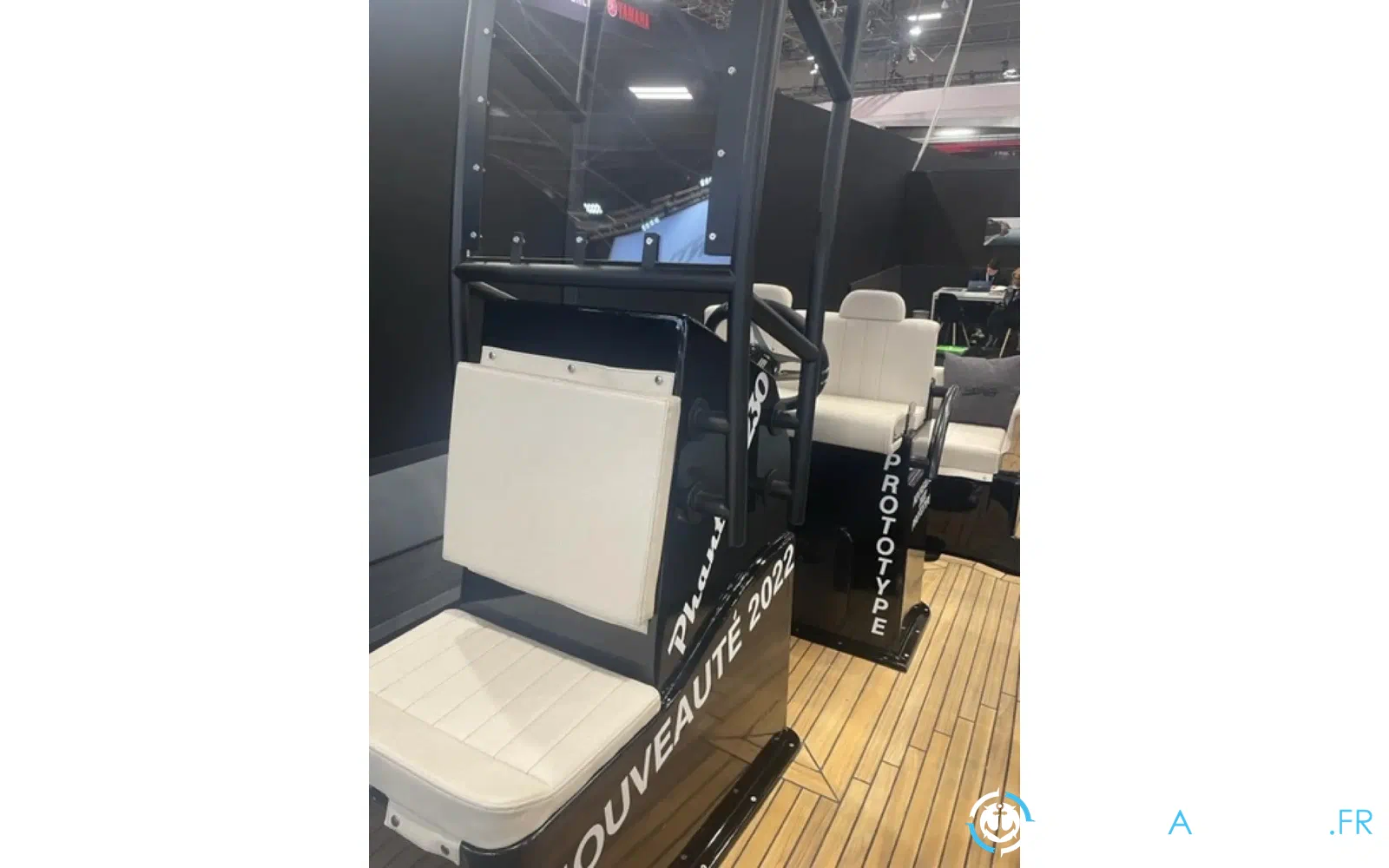 slider 8 Sea Water Phantom 230