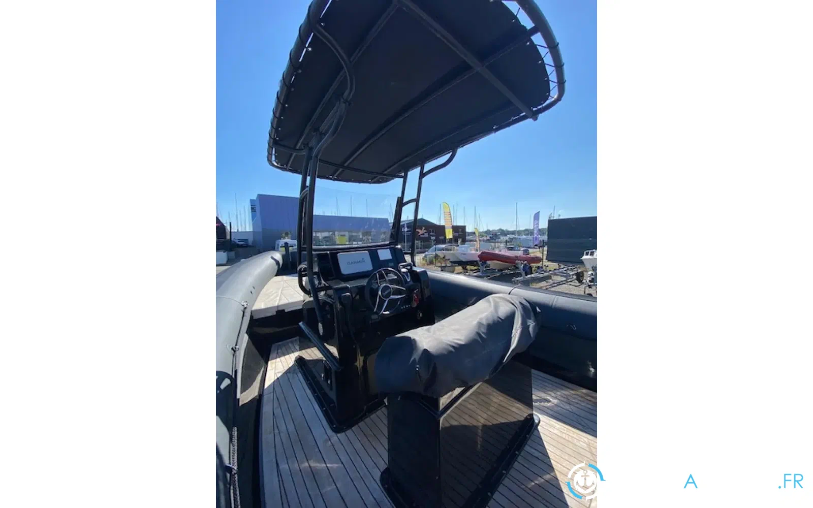 slider 7 Sea Water Phantom 280