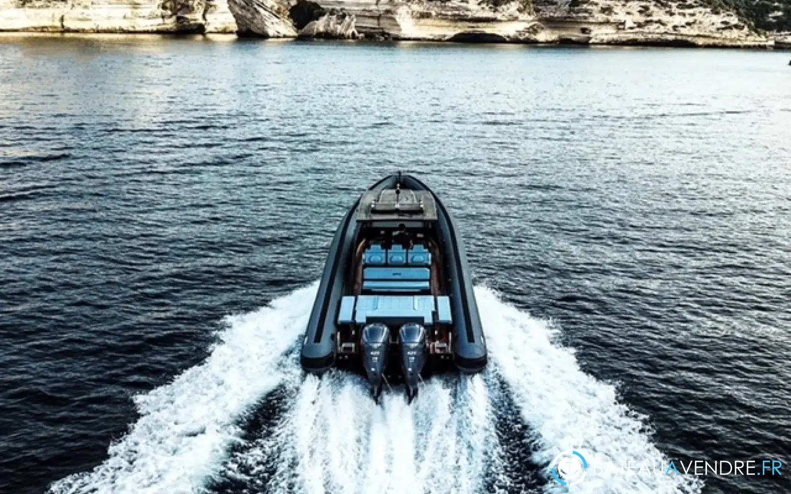 slider 5 Sea Water Smeralda 400