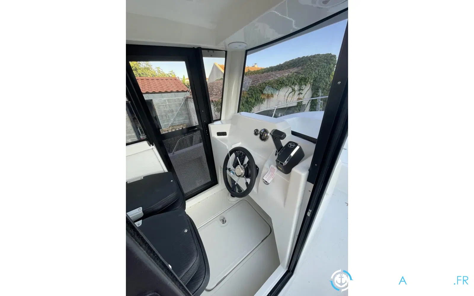 slider 3 Sabor 600 Cabin