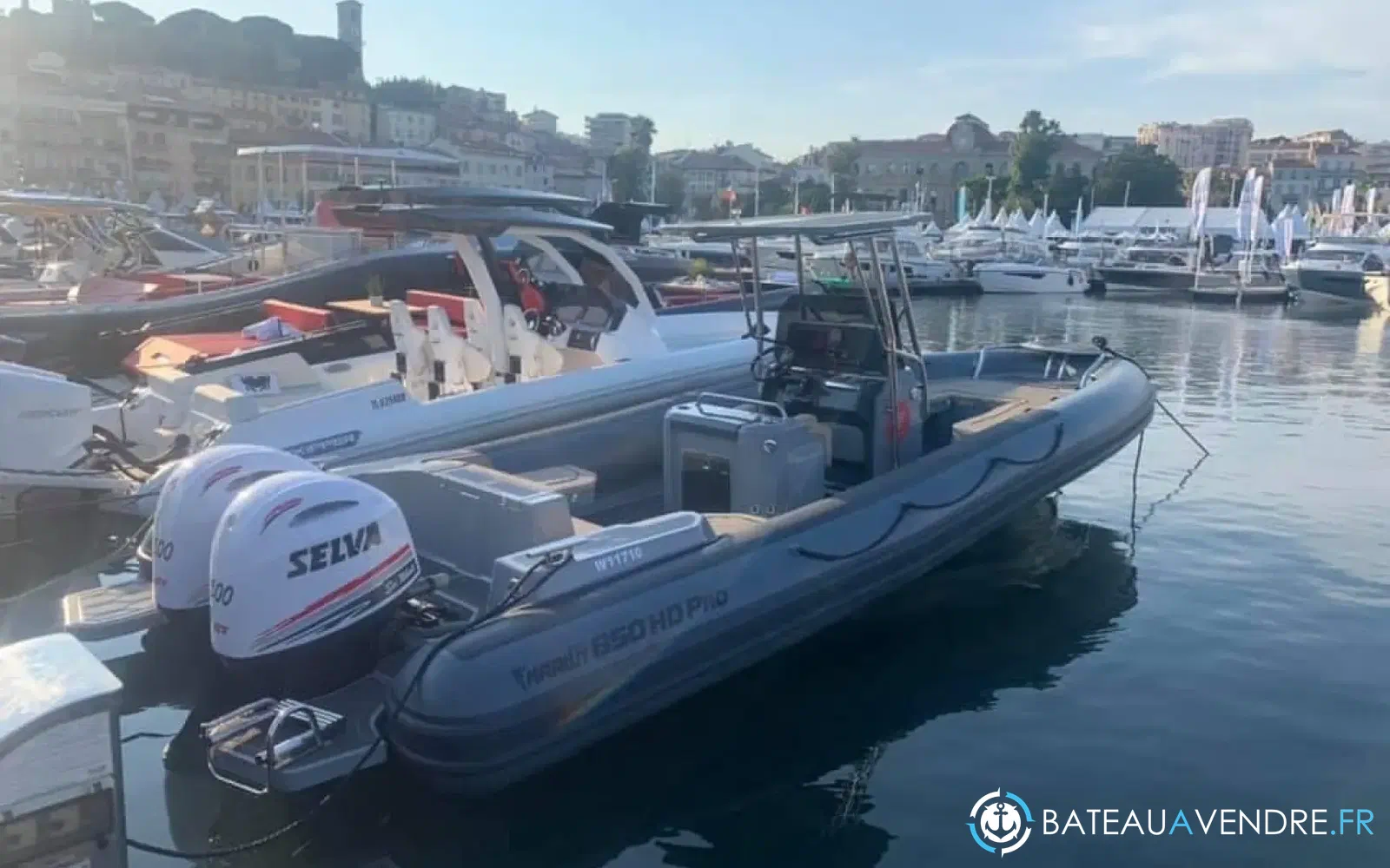 slider 0 Marlin Boat 850 HD Pro