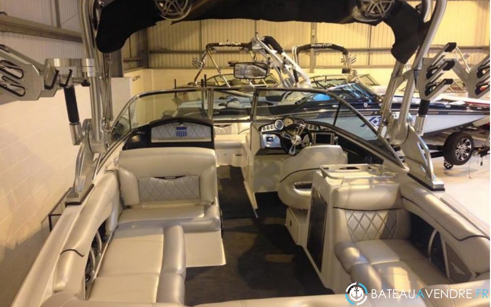 Mastercraft X55 interieur photo 2