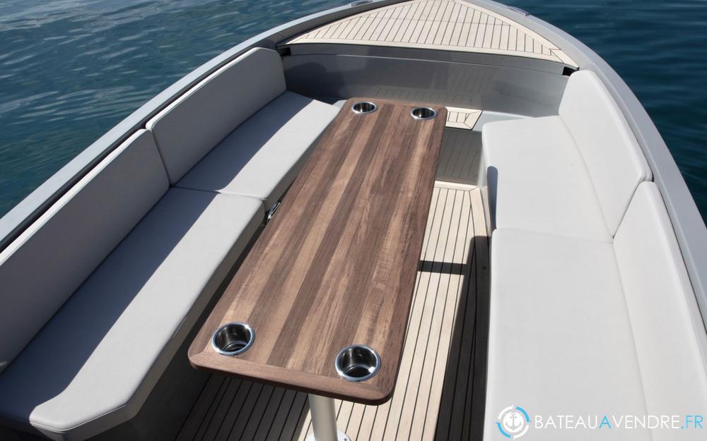 Rand Boats Mana 23 interieur photo 5