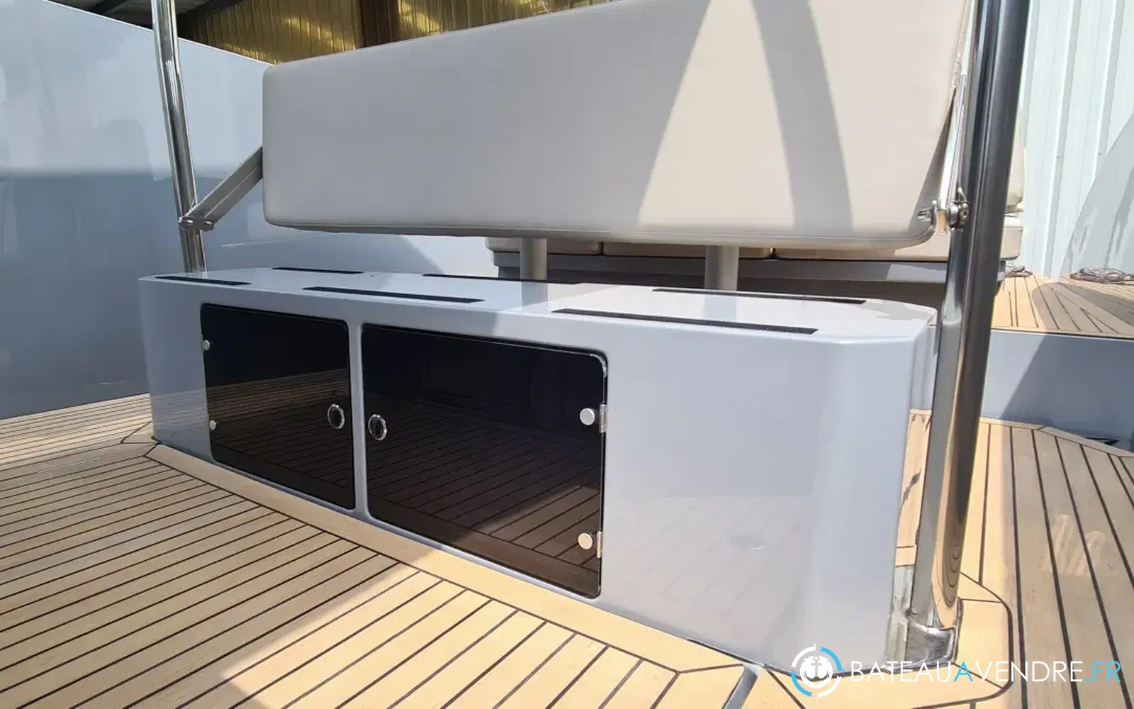 slider 24 Rand Boats Escape 30