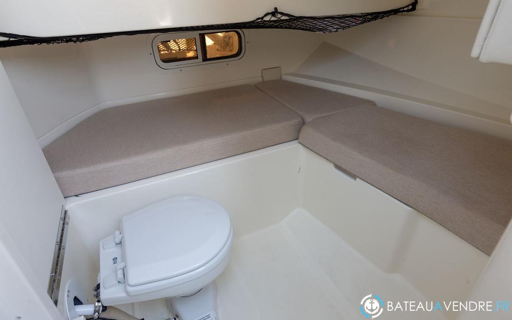 Sea Ray SDX 250 OB interieur photo 5