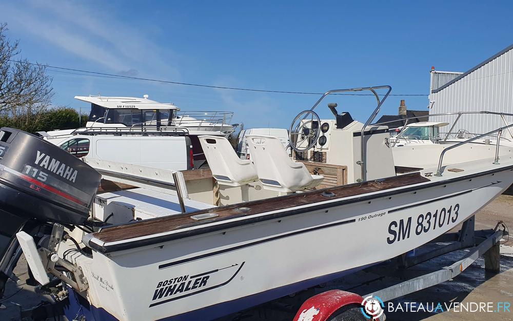 Boston Whaler 190 Outrage exterieur photo de présentation