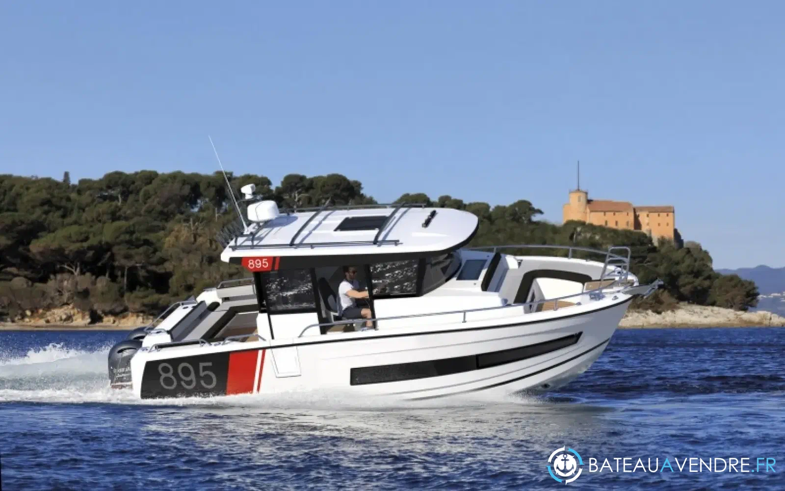 slider 1 Jeanneau Merry Fisher 895 Sport Offshore