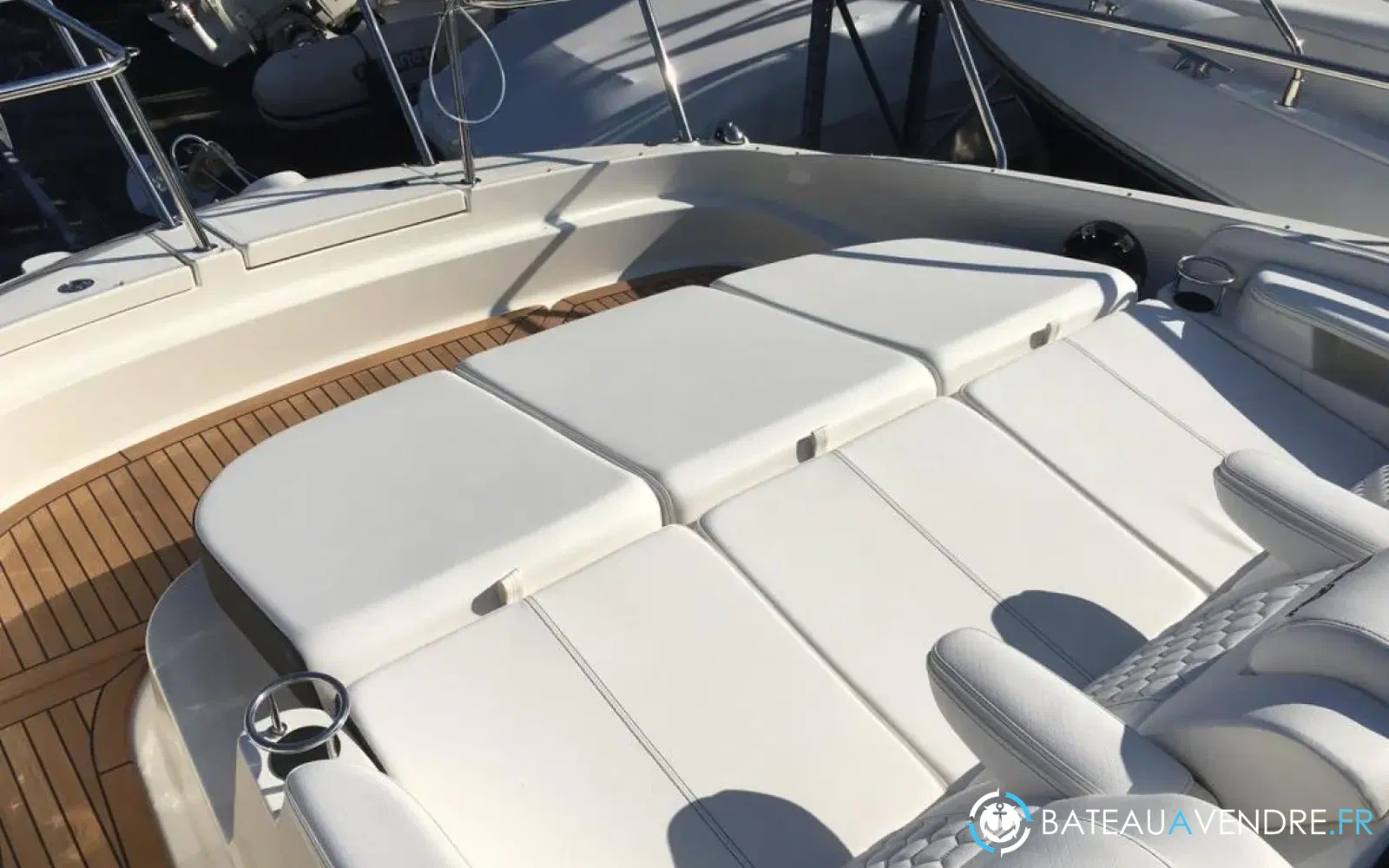 slider 8 Sea Ray 320 Sundancer