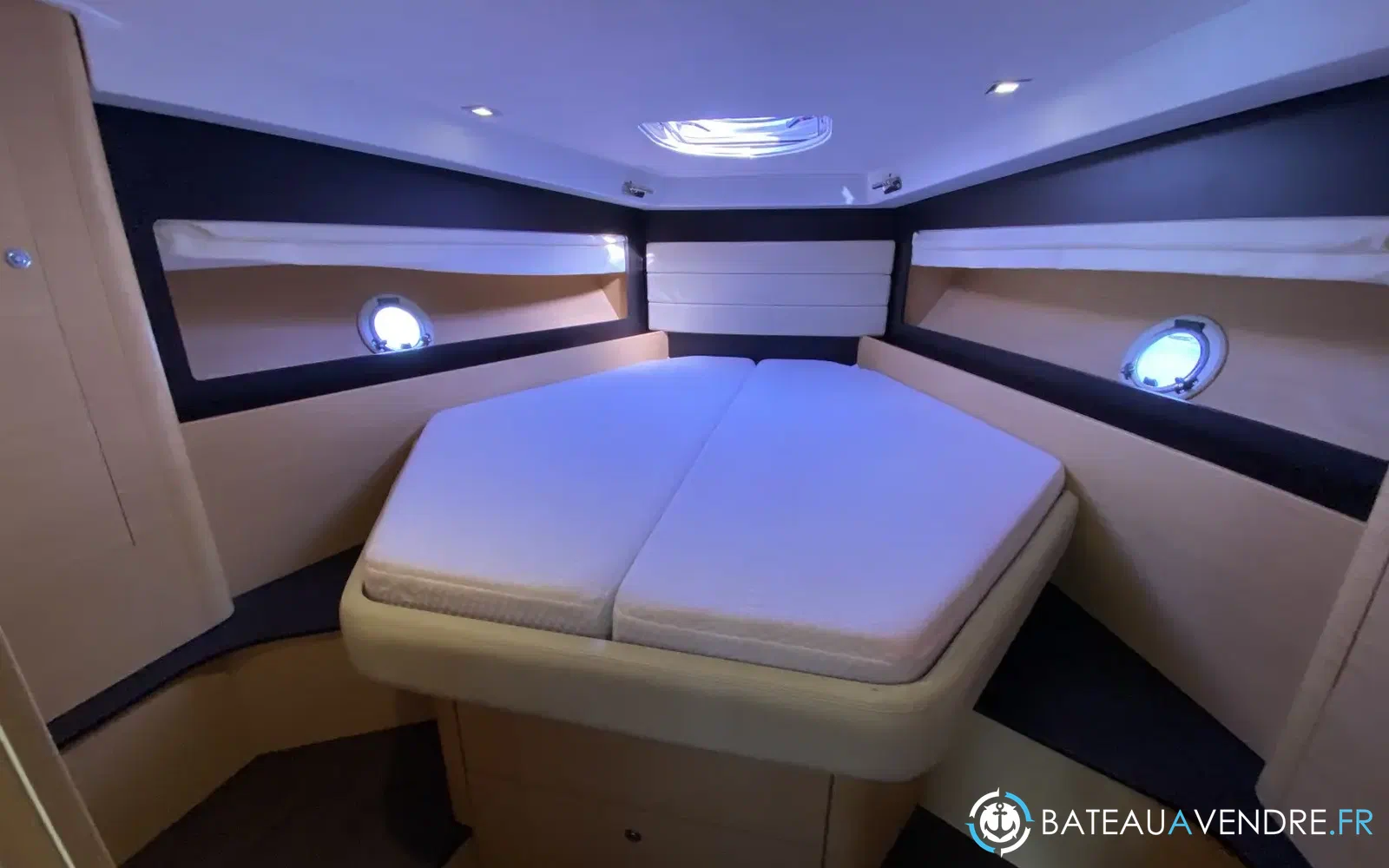 slider 12 Beneteau Monte Carlo 37