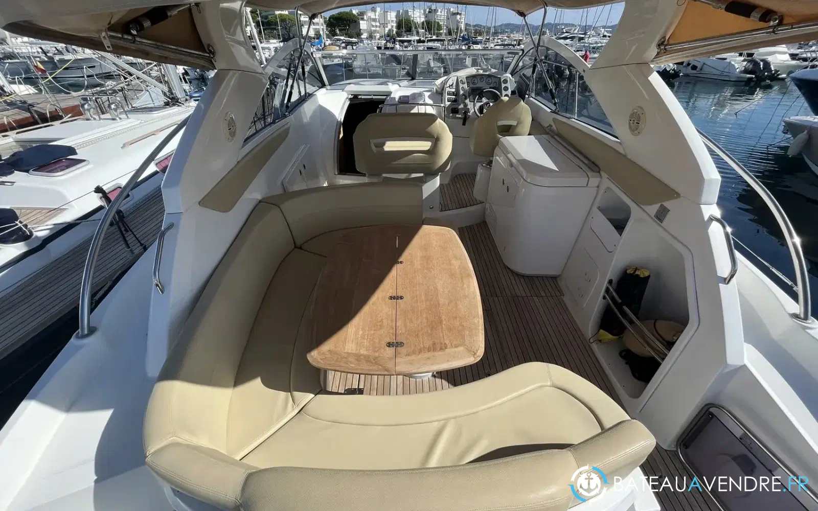 slider 3 Beneteau Monte Carlo 37