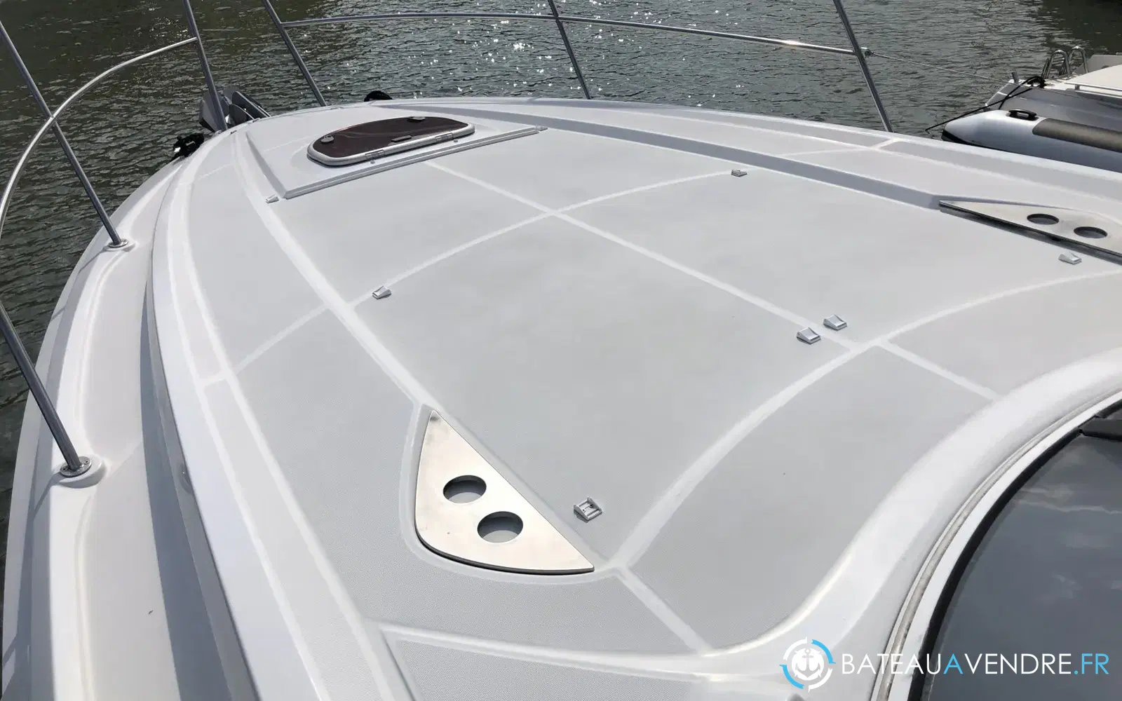 slider 7 Beneteau Monte Carlo 37