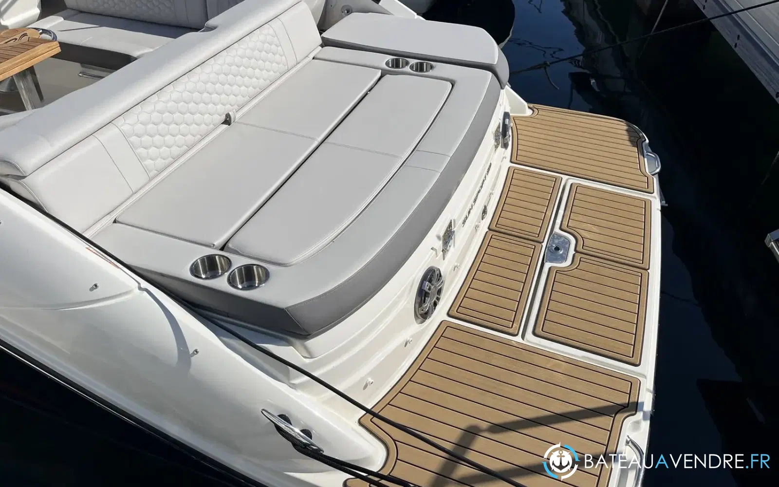 slider 4 Sea Ray 250 Sun Sport
